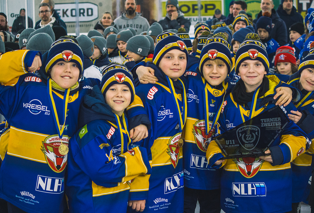 ERFOLGREICHER POKAL DER GLASMACHER